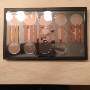 MAC in the flesh eyeshadow pallet NEW